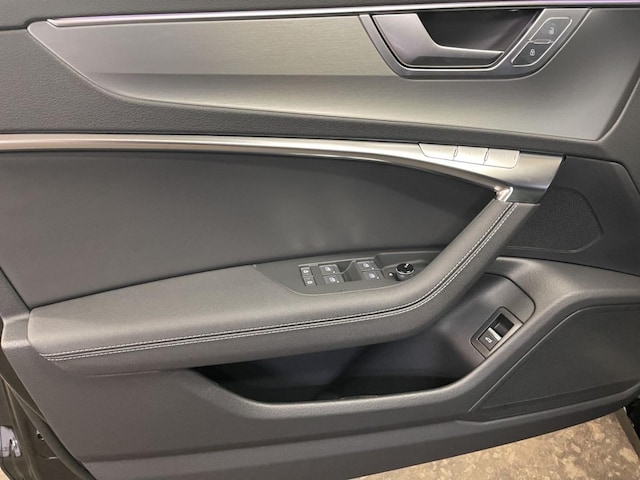 Audi S6 Avant Quattro