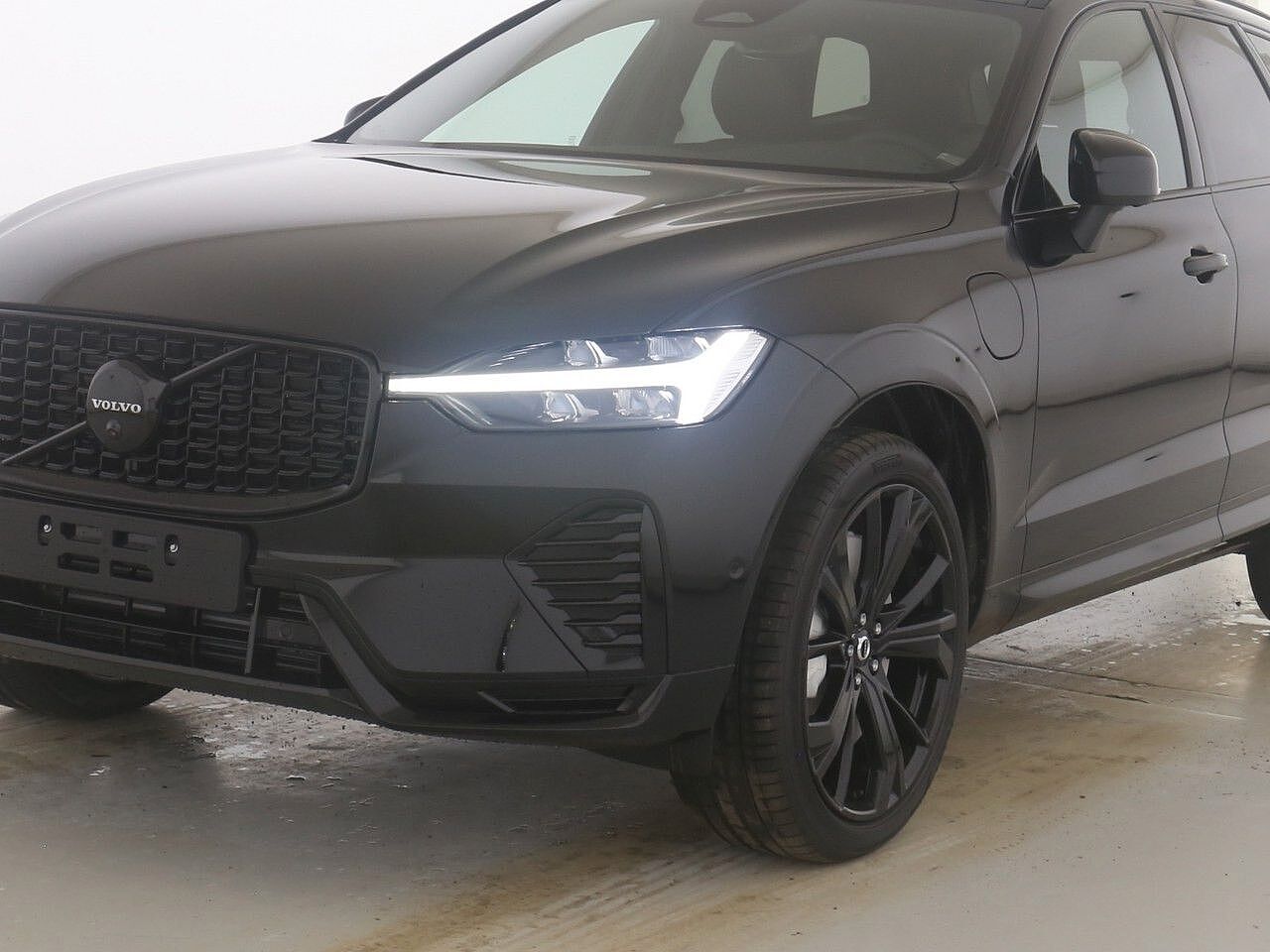 Volvo XC60 Plus T6