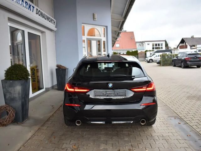 BMW 120 120i Advantage pakket Sedan