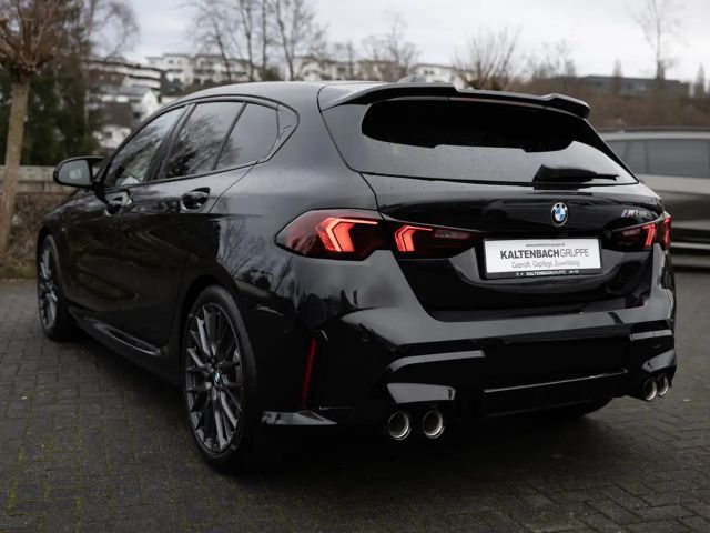 BMW 135 Sedan xDrive