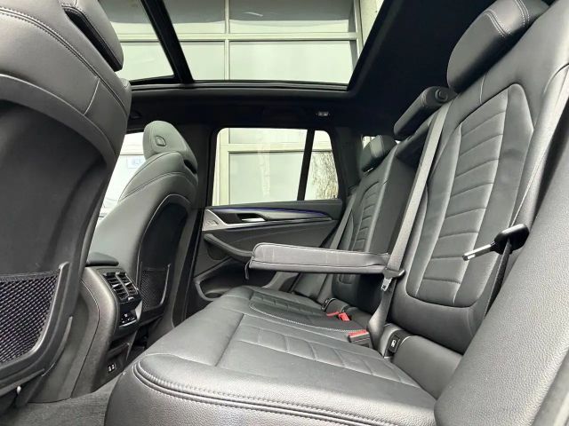 BMW X3 dA*PANO*LASER*360°*KEY*HUD*WEBASTO*MEMORY*