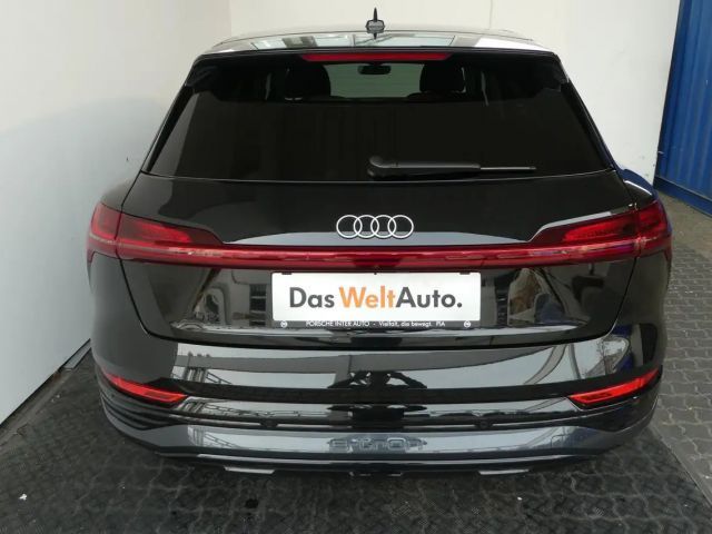 Audi Q8 e-tron 55 Business Quattro