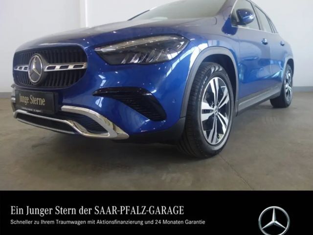 Mercedes-Benz GLA 180 Progressive