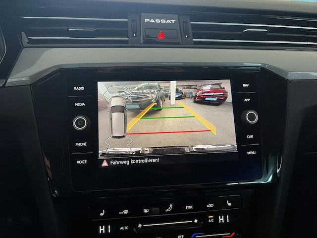 Volkswagen Passat 2.0 TDI Business DSG Variant