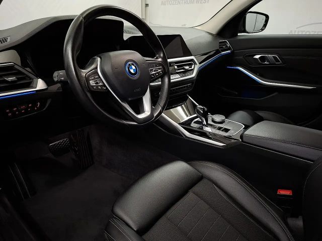 BMW 320 320e Sport Line Touring