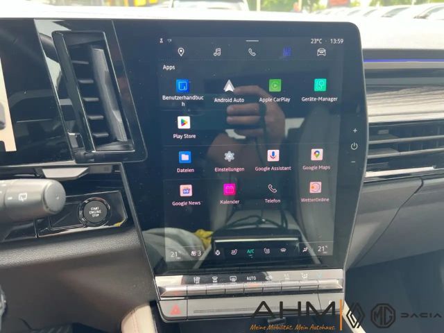 Renault Espace E-Tech Hybrid Iconic