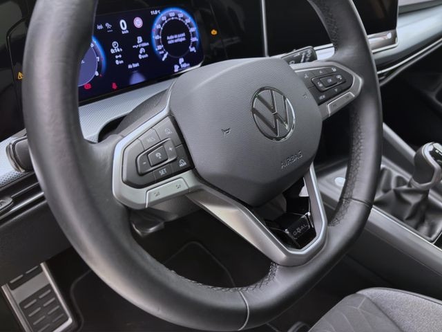 Volkswagen Golf 1.5 TSI