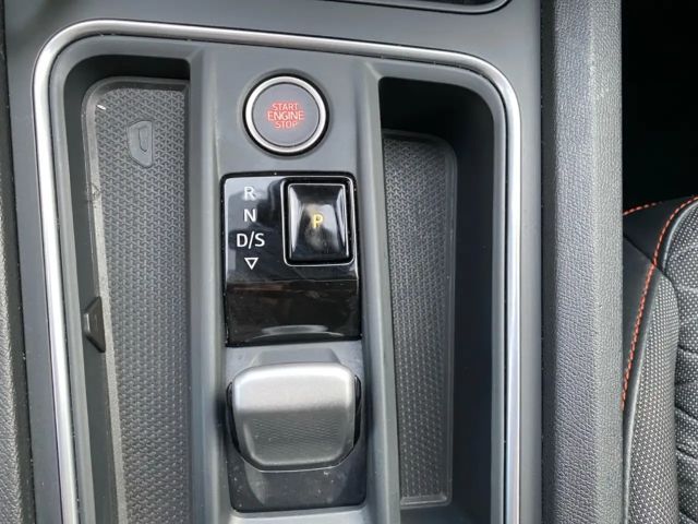 Seat Leon 1.5 eTSI DSG FR-lijn Sportstourer