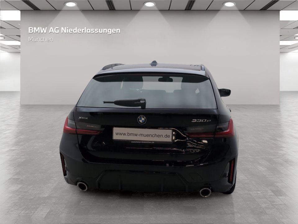 BMW 330 330e Touring xDrive