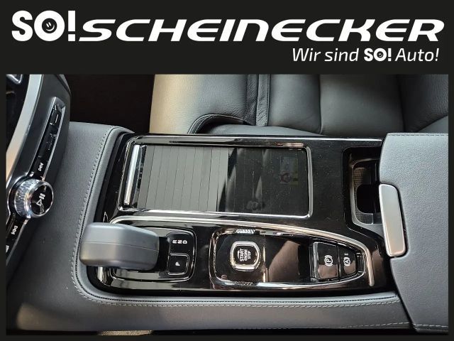 Volvo V60 AWD Dark Plus T6