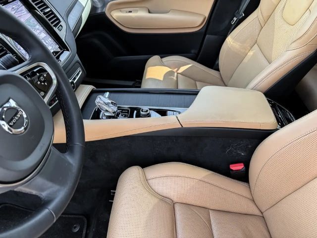 Volvo XC90 AWD Dark Ultimate