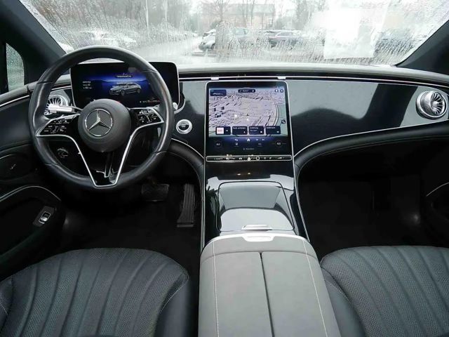 Mercedes-Benz EQS Electric Art Sedan