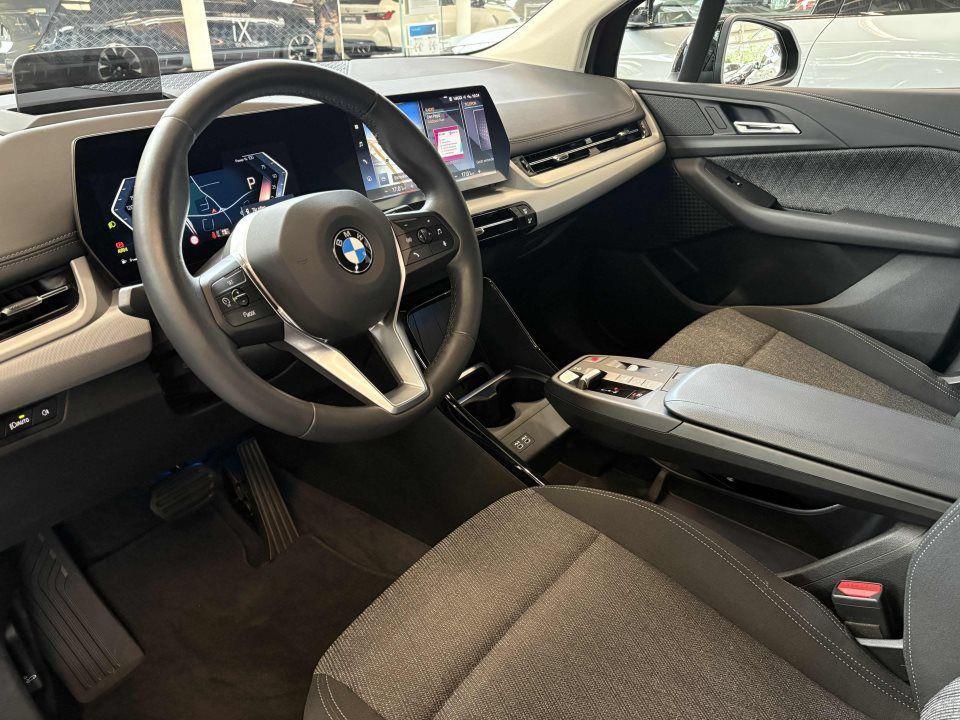 BMW 220 220i Active Tourer