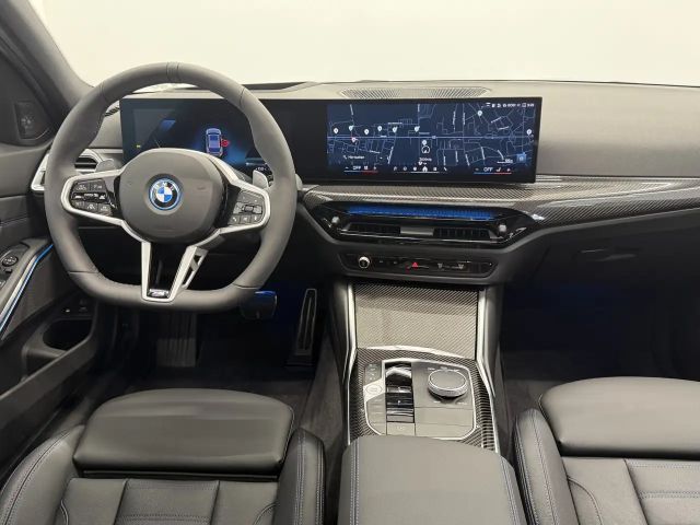 BMW 330 330e xDrive
