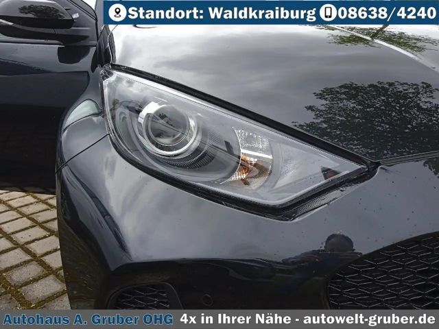 Mazda 2 Exclusive-line