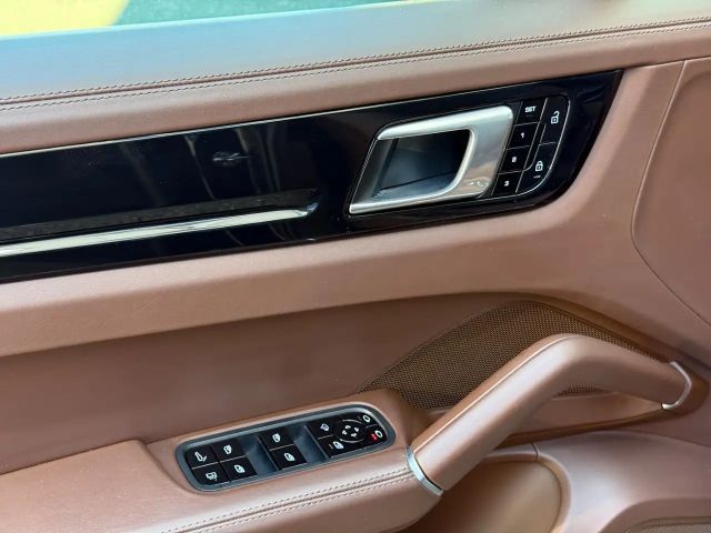 Porsche Cayenne Coupé E-Hybrid