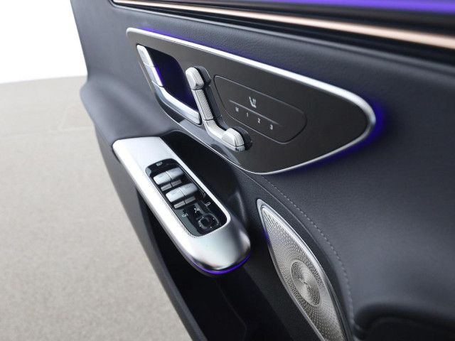 Mercedes-Benz EQE 4MATIC 500 Sedan