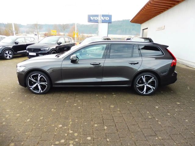 Volvo V60 Dark Plus