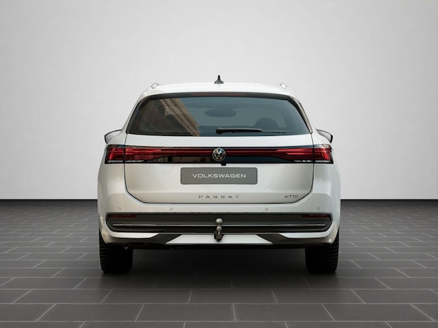 Volkswagen Passat 1.5 eTSI Business DSG Variant