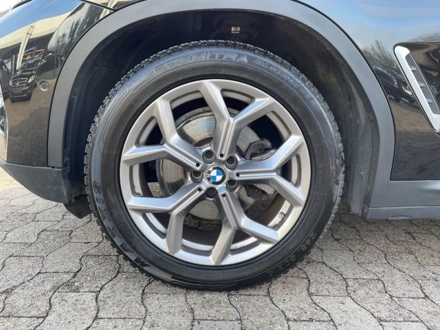 BMW X3 xDrive20i