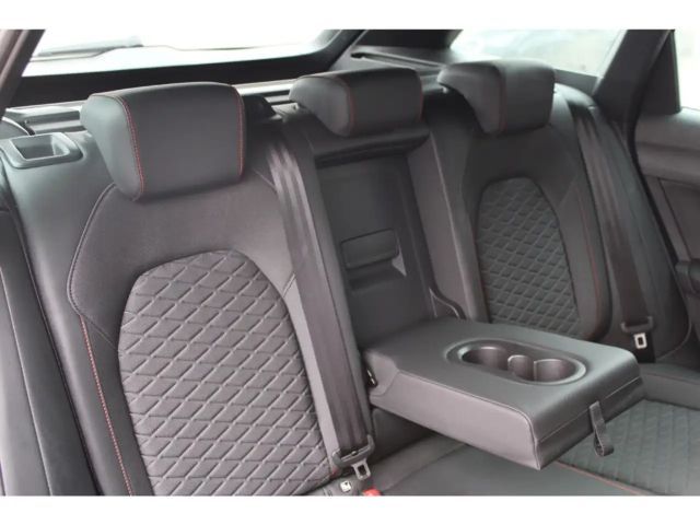 Seat Leon 1.5 TSI DSG FR-lijn Sportstourer