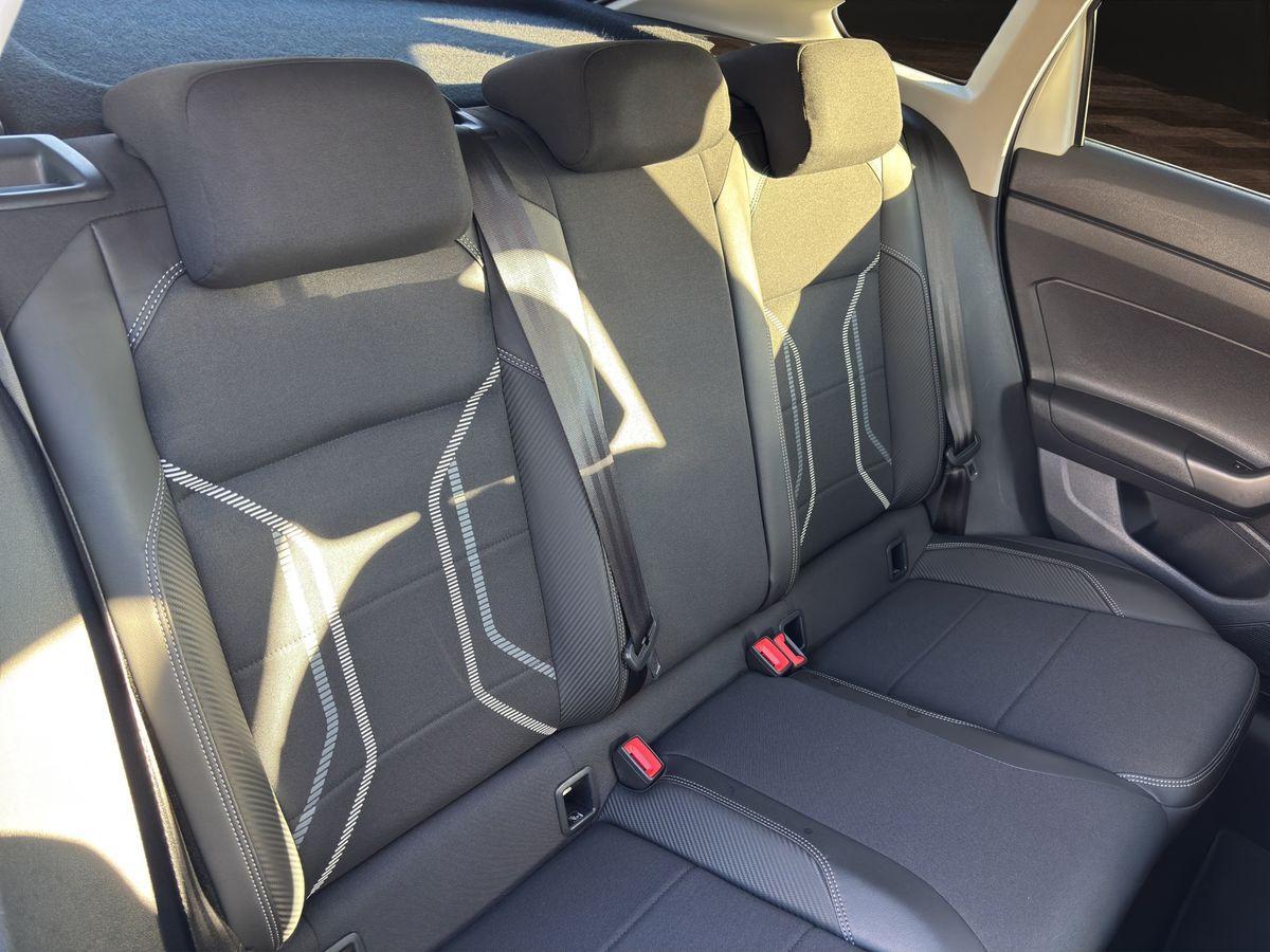 Volkswagen Taigo 1.0 TSI DSG