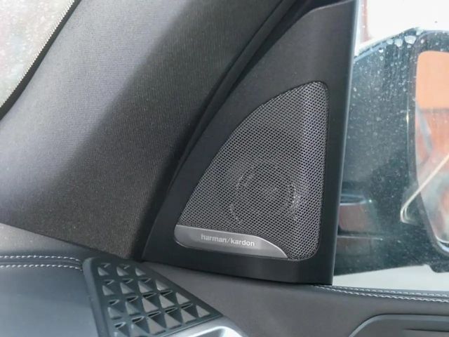 BMW X5 Individual M-Sport xDrive50e