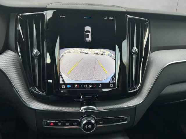 Volvo XC60 AWD Dark Plus