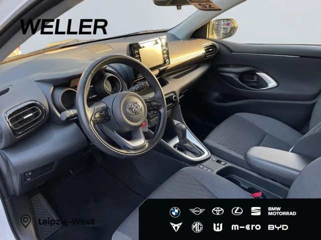 Toyota Yaris Hatchback Hybride Team D