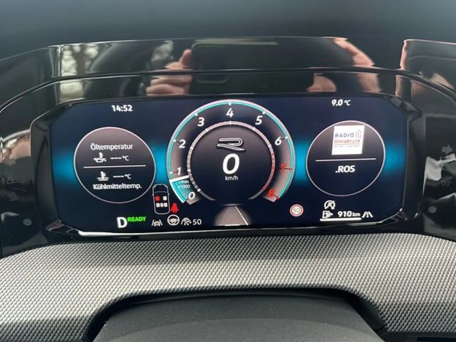 Volkswagen Golf DSG Golf VIII R-Line Style