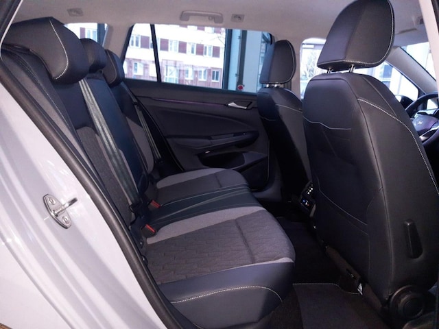 Volkswagen Golf DSG Life Variant