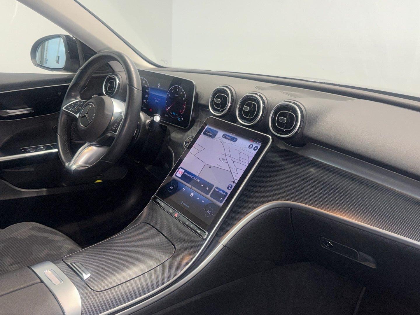 Mercedes-Benz C 200 AVANTGARDE Estate