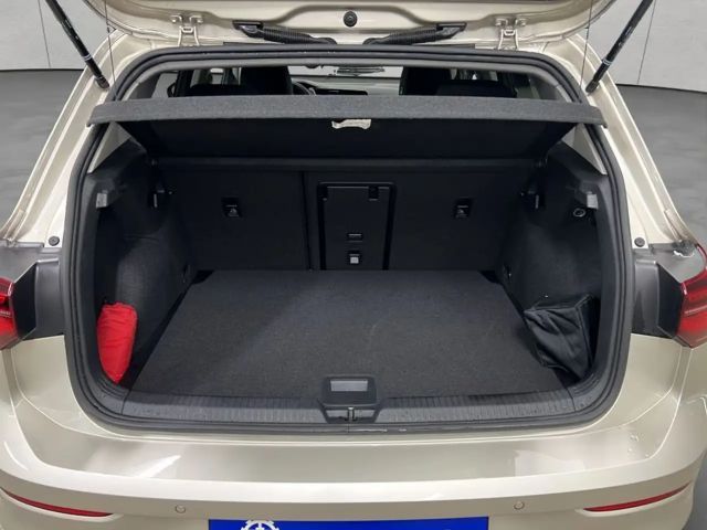 Volkswagen Golf 1.5 TSI IQ.Drive Life