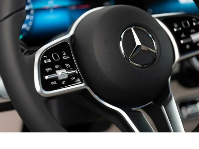 Mercedes-Benz EQB 300 4MATIC Progressive
