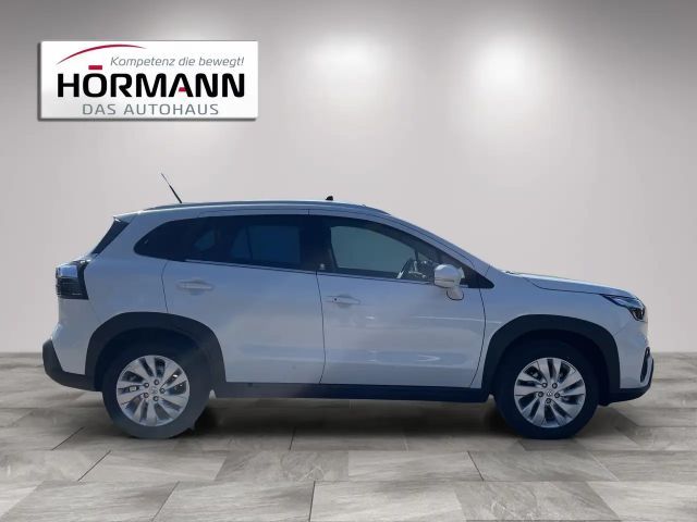 Suzuki S-Cross Hybrid