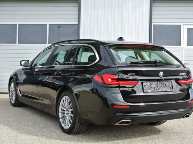 BMW 530 530e Touring xDrive