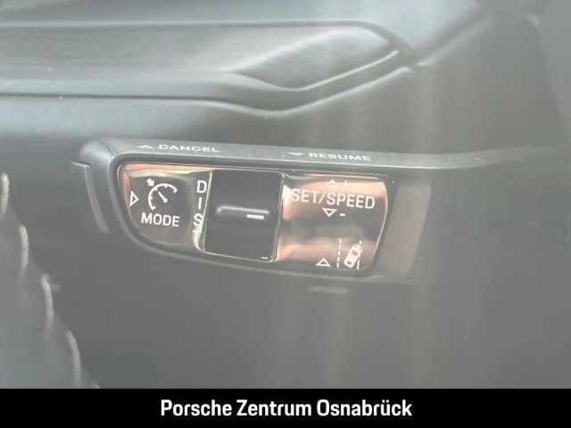 Porsche Cayenne Black Edition