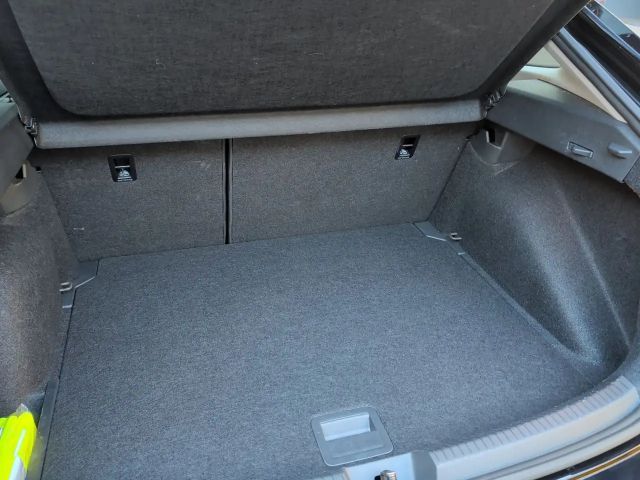 Volkswagen Taigo 1.0 TSI DSG IQ.Drive Life