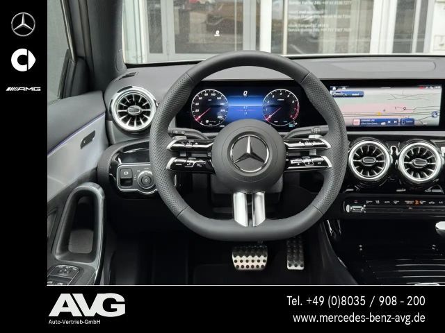Mercedes-Benz A 200 AMG Line