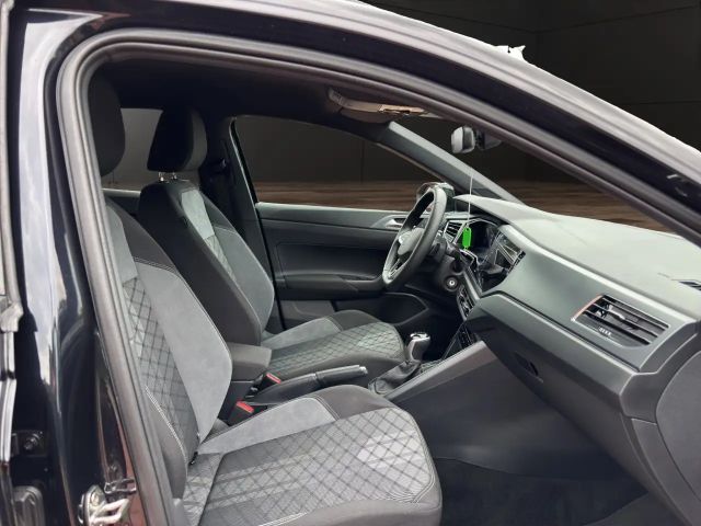 Volkswagen Taigo 1.0 TSI DSG R-Line