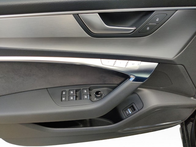 Audi S6 Avant Quattro