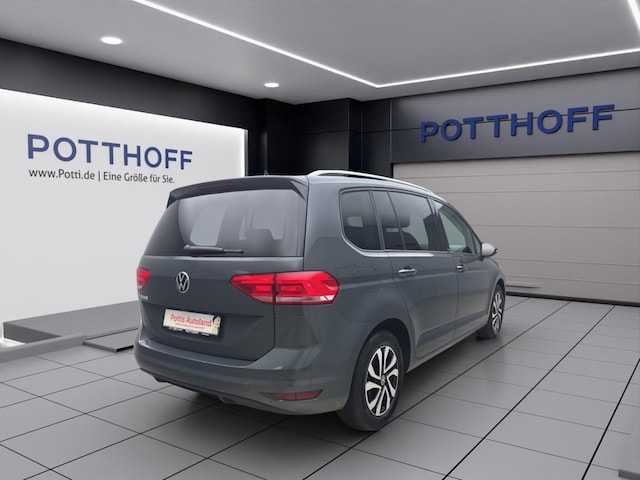 Volkswagen Touran 1.5 TSI