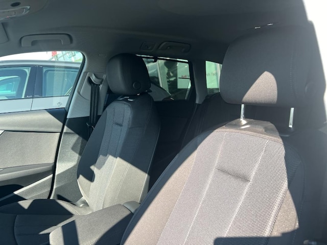 Audi A4 35 TDI Avant S-Tronic