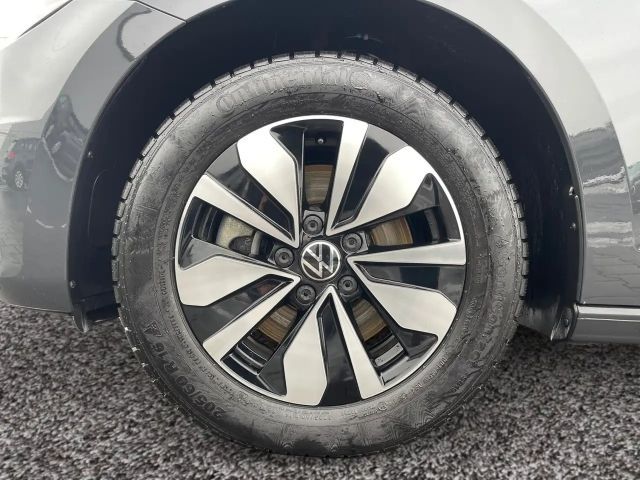 Volkswagen Touran DSG