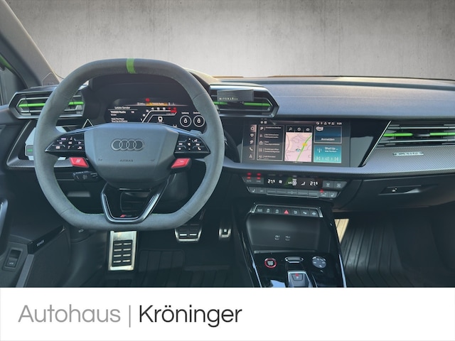 Audi RS3 Quattro S-Tronic Sedan
