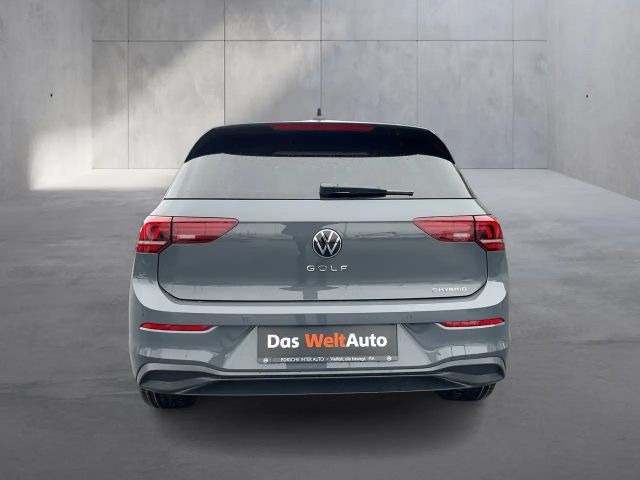 Volkswagen Golf DSG eHybrid