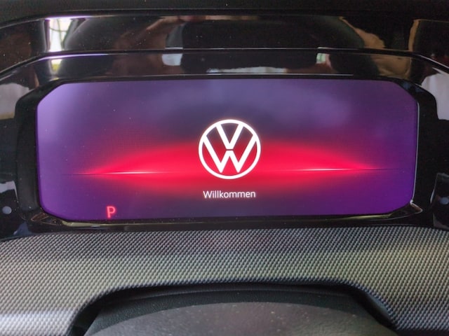 Volkswagen Golf 2.0 TSI DSG Golf VIII