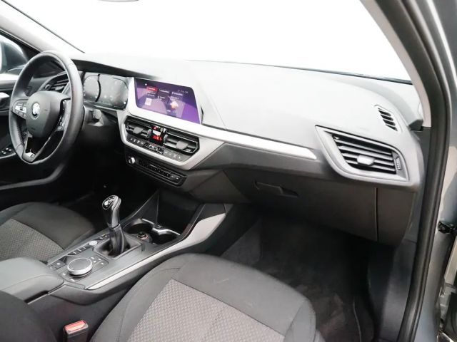 BMW 116 116d 5-deurs Sedan