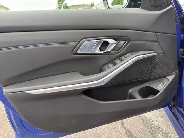 BMW 330 M-Sport Sedan xDrive