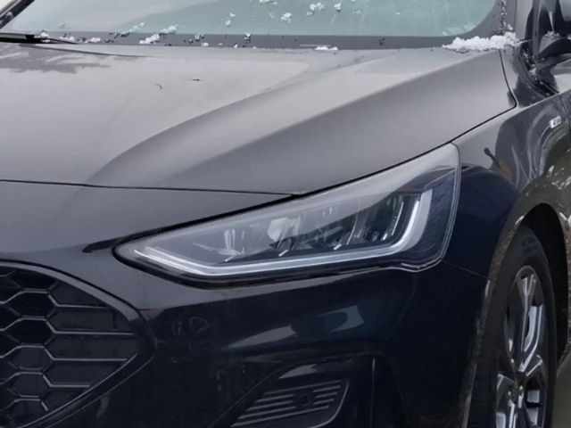 Ford Focus ST Line Wagon